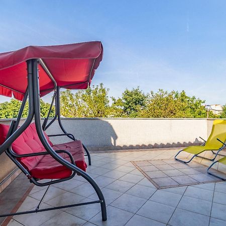 PUY All Seasons Apartment מראה חיצוני תמונה